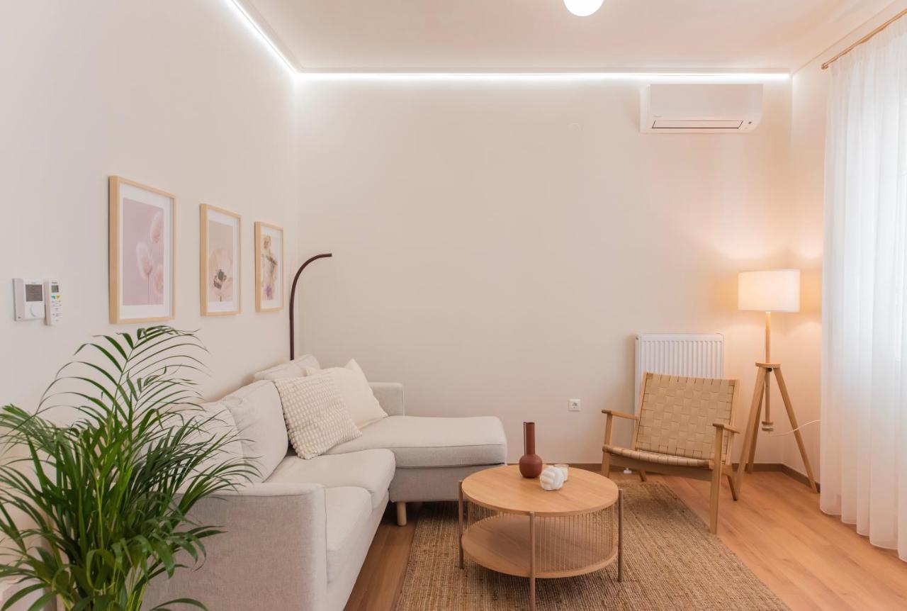 White Lotus By Halu! Apartments Salonicco Esterno foto